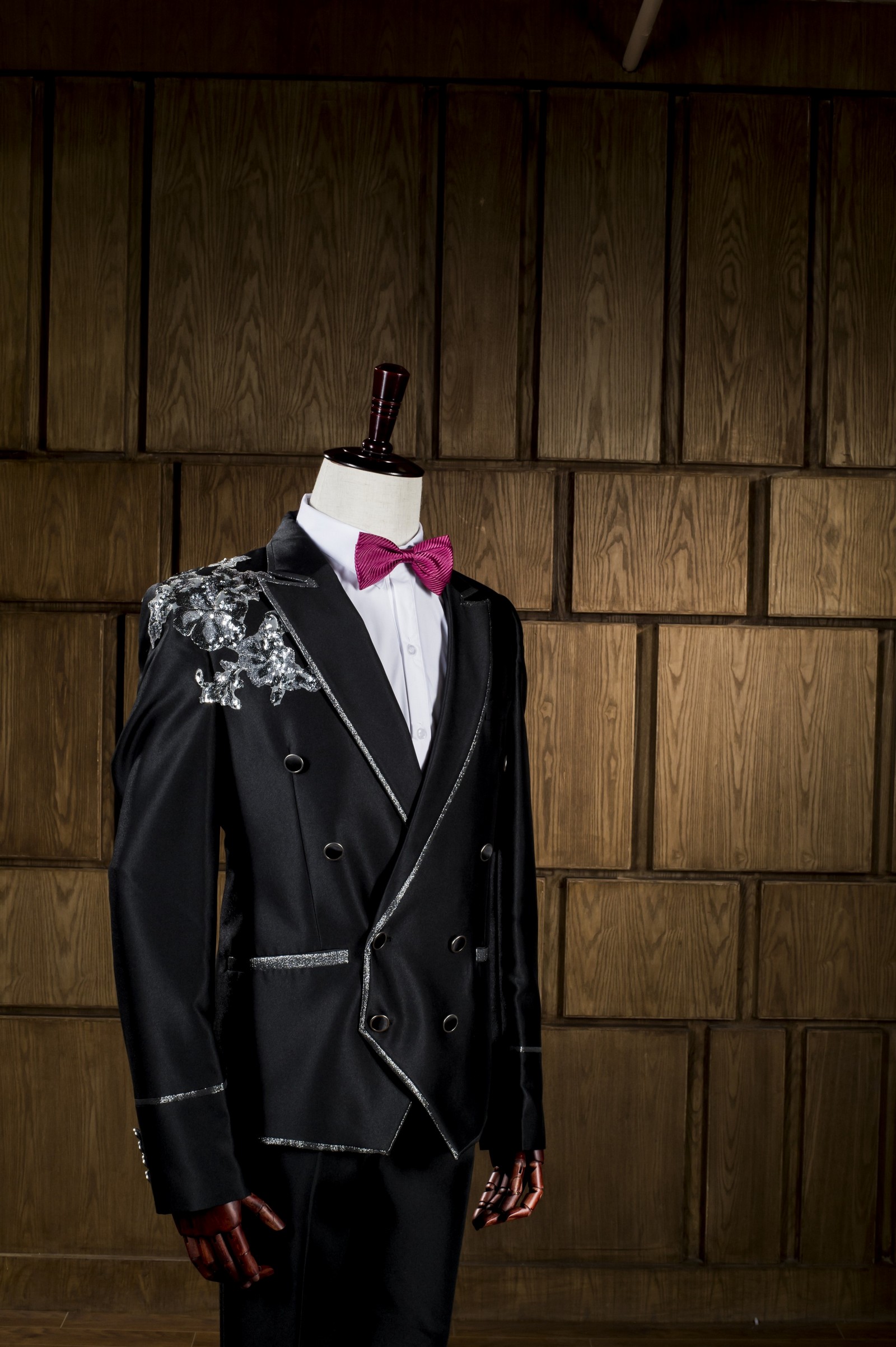 男士西服,西裝禮服,男士西裝,西服推薦,西服訂製,西服出租,西裝價格,西裝推薦